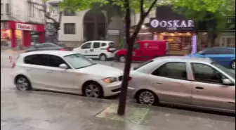 Burdur'da Sağanak Yağmur ve Dolu Yağışı Hayatı Olumsuz Etkiledi