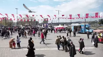 İstanbul'daki Terzilerde Seçim Yoğunluğu