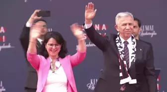 Mansur Yavaş Aksaray'da: 'Allah Nasip Ederse Sizlerin Oyları ile Seçildiğimde Kırsal Kalkınmadan da Sorumlu Olacağım, Aile ve Sosyal Politikalardan...