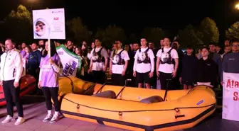 Rafting Türkiye Şampiyonası kortejle ile başladı
