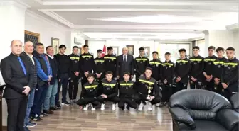 Şampiyonlardan Başkan Pekmezci'ye ziyaret