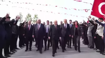 MHP Genel Başkanı Devlet Bahçeli: 'Hans'a, Sam'a, Johny'e, Frank'a, Henry'e, aziz milletin, aziz vatan evladı Cumhurbaşkanımız Recep'i ezdirmeyeceğiz'