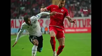 FTA Antalyaspor 1-0 Beşiktaş: İlk yarı sonucu