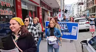 Sol Parti Artvin İl Örgütü Hopa'da Bağımsızlık Yürüyüşü Düzenledi