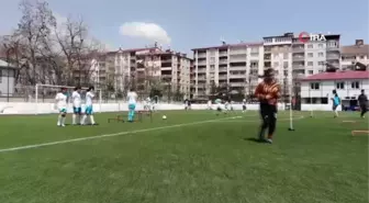 Bitlis Kadın Futbol Takımı'nın hedefi Süper Lig