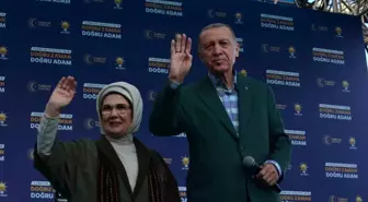 Cumhurbaşkanı Erdoğan, Tekirdağlılarla birlikte şarkı söyledi