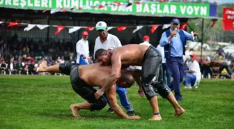 24. Kumluca Yağlı Pehlivan Güreşleri Başpehlivanı İsmail Balaban Oldu