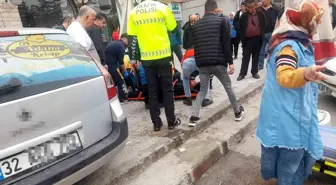 Gaz ve freni karıştıran sürücü iş yerine daldı: 2 yaralı