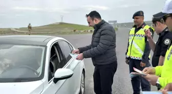 Digor Kaymakamı Sürücülere Trafik Kuralları Hakkında Bilgi Verdi