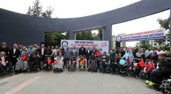 Şahinbey Belediyesi 91 Engelliye Tekerlekli Sandalye Dağıttı