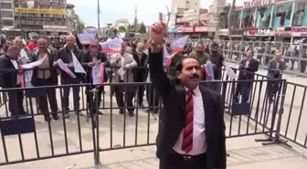 Van'ın bağımsız adayının mitingine 100 kişi katıldı