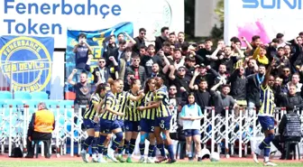 Derbiyi kazanan Fenerbahçe avantaj elde etti