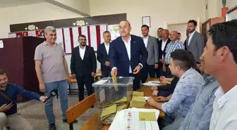 Bakan Çavuşoğlu oyunu Alanya'da kullandı