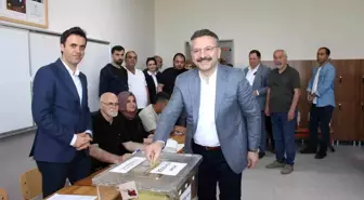 Vali Aksoy: 'Halkın özgür iradesini sandıklara yansıtması demokrasimiz adına önemli'