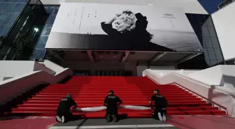Cannes Film Festivali için Kırmızı Halı Hazır