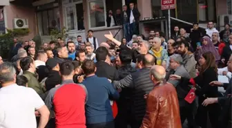 Okmeydanı turunda olay çıktı, Beyoğlu Belediye Başkanı isyan etti: Türk bayrağı taşıyan kadınlarımıza saldırdılar