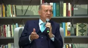 Cumhurbaşkanı Erdoğan, Rami Kütüphanesi'nde gençlerle bir araya geldi