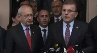 Adalet Partisi Genel Başkanı Vecdet Öz, cumhurbaşkanlığı seçiminin 2. turunda Kemal Kılıçdaroğlu'nu destekleyeceklerini söyledi