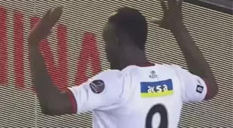 Herkes şaştı kaldı! Diagne'nin Trabzonspor'a attığı gol sonrası yaptığı hareket gündem oldu