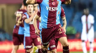 Spor Toto Süper Lig: Trabzonspor: 3 Fatih Karagümrük: 1 (İlk yarı)