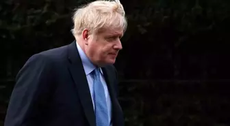 İngiltere'nin eski Başbakanı Boris Johnson Covid-19 kısıtlamalarını çiğnediği iddialarıyla gündemde