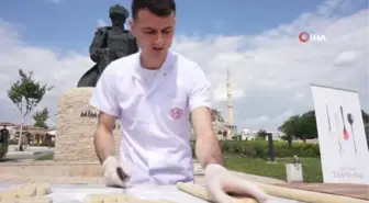 Selimiye'nin gölgesinde saray lezzetleri ikramı