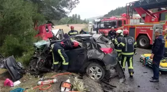 Denizli'de Tır Kazası: 4 Kişi Hayatını Kaybetti