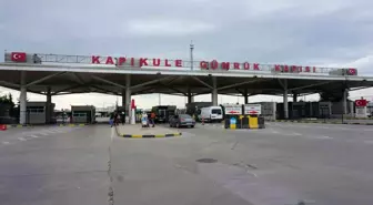 Yurt dışındaki oy verme işlemi sona erdi, gümrük kapılarında devam ediyor