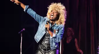 Tina Turner öldü mü? Tina Turner neden öldü, hastalığı ne? Tina Turner ölüm sebebi nedir? Tina Turner kimdir?