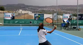 Şırnak'ta 2. Uluslararası Cudi Cup Tenis Turnuvası devam ediyor