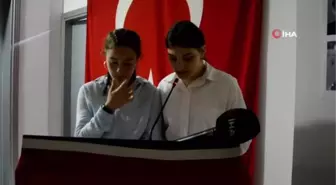 Ünye Anadolu İmam Hatip Lisesi'nde Şiir Gecesi Düzenlendi