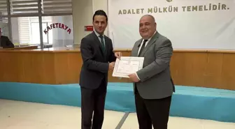 Bartın'da AK Parti'den milletvekili seçilen Aldatmaz mazbatasını aldı