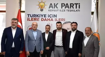 İYİ Parti Balıkesir'den İstifa Eden İki İsim AK Parti'ye Katıldı