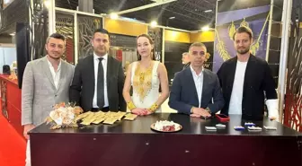 Van'da Kuyumcular ve Sarraflar Derneği tarafından düzenlenen 'Anatolia Jewelry Show' Fuarı