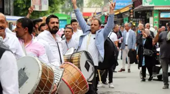 Davulcular, Sakarya'da seçmenleri oy kullanmaya davet etti