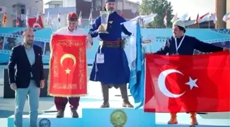 Ulusal Fetih Kupası'nda Geleneksel Okçulukta Türk Sporcudan Altın Madalya