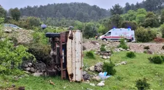 Isparta'da kamyonet şarampole yuvarlandı: 1 ölü, 1 yaralı