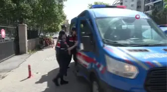 Polis sevgilisini vuran genç kadın adliyeye sevk edildi