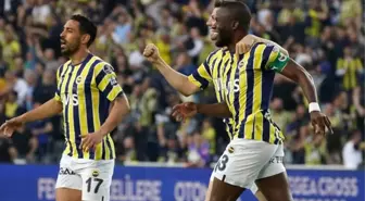 Enner Valencia, Alex de Souza'yı geçerek Fenerbahçe'nin bir sezonda en çok gol atan yabancı futbolcusu oldu