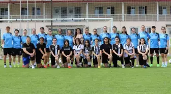 Nazilli Belediyespor Kadın Futbol Takımı, Play-off Maçlarına Hazırlanıyor