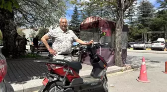 Eskişehir Valisi, Protezli Simitçinin Çalınan Motosikletini Yeniledi