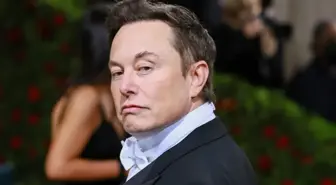 Elon Musk yeniden dünyanın en zengin insanı oldu