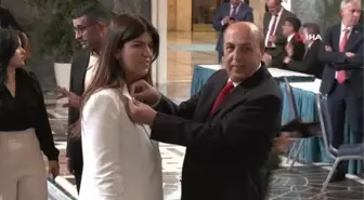 AK Parti İstanbul Milletvekili Derya Ayaydın kaydını yaptırdı