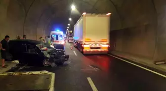 Ayvacık'ta tünelde trafik kazası: 1 ölü, 4 ağır yaralı