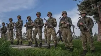 Türk Askeri Kosova'ya Neden Gitti?