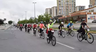 Avcılar Belediyesi, doğaseverleri iklim krizine karşı farkındalık oluşturmak için bir araya getirdi