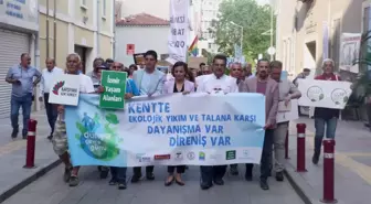 İzmir'de Dünya Çevre Günü etkinlikleri kapsamında farkındalık yürüyüşü düzenlendi