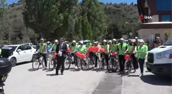 Burdur Gölü çevresinde bisiklet sürüp çöp topladılar, gölün su seviyesi 7 santim yükseldi