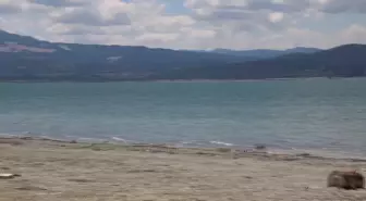 Burdur Gölü su seviyesi yağmurlarla yükseliyor