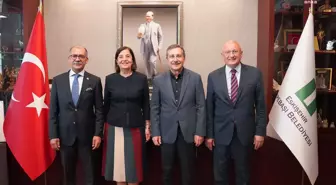 Tepebaşı Belediye Başkanı Ahmet Ataç, CHP Eskişehir Milletvekilleri ile bir araya geldi